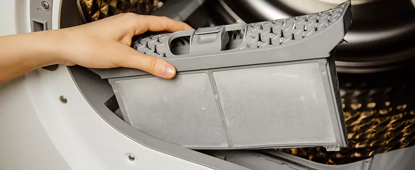 Signs Of A Clogged Dryer Lint Trap in Broomfield, Colorado